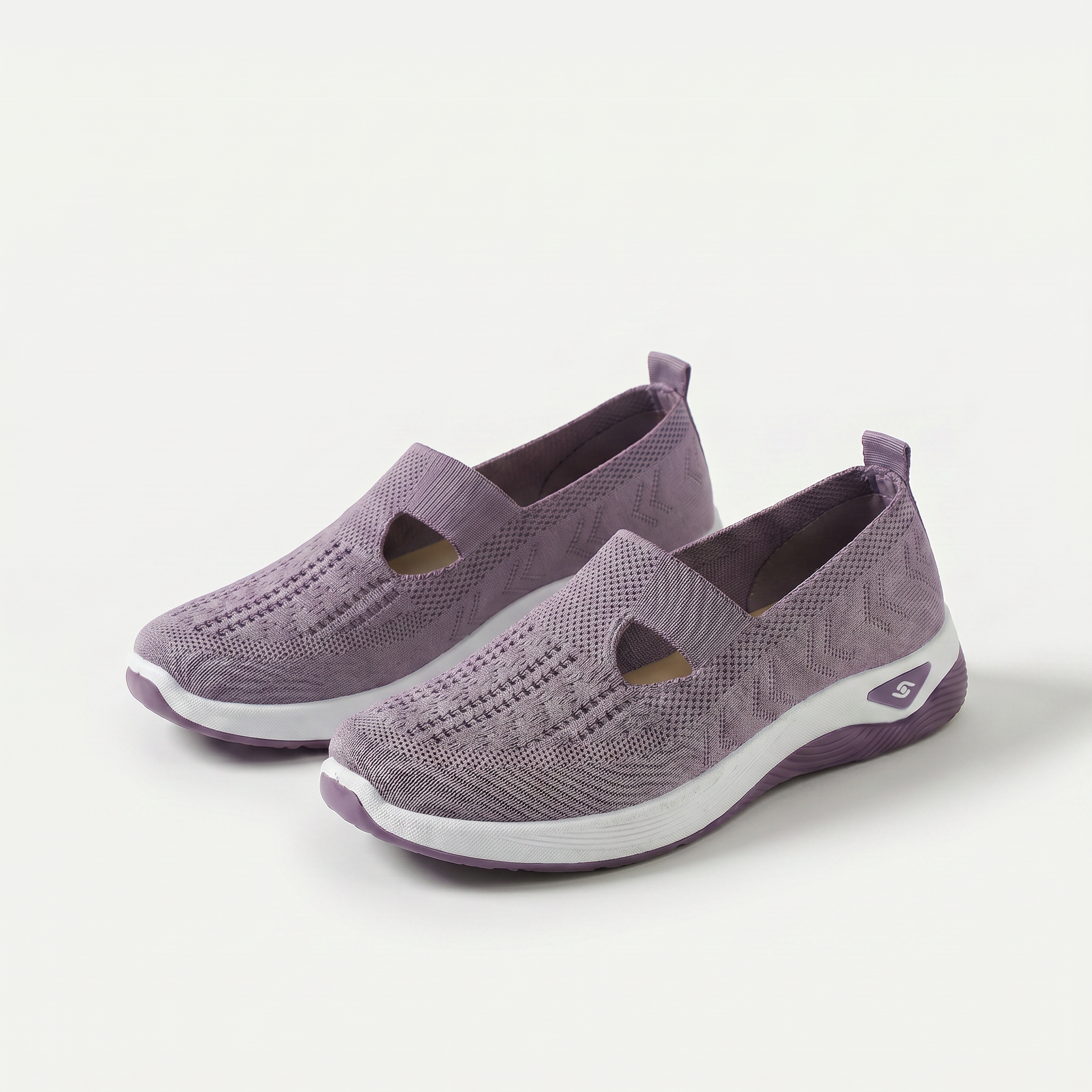Cloudy | Lightweight Comfort Slip-On Sneakers