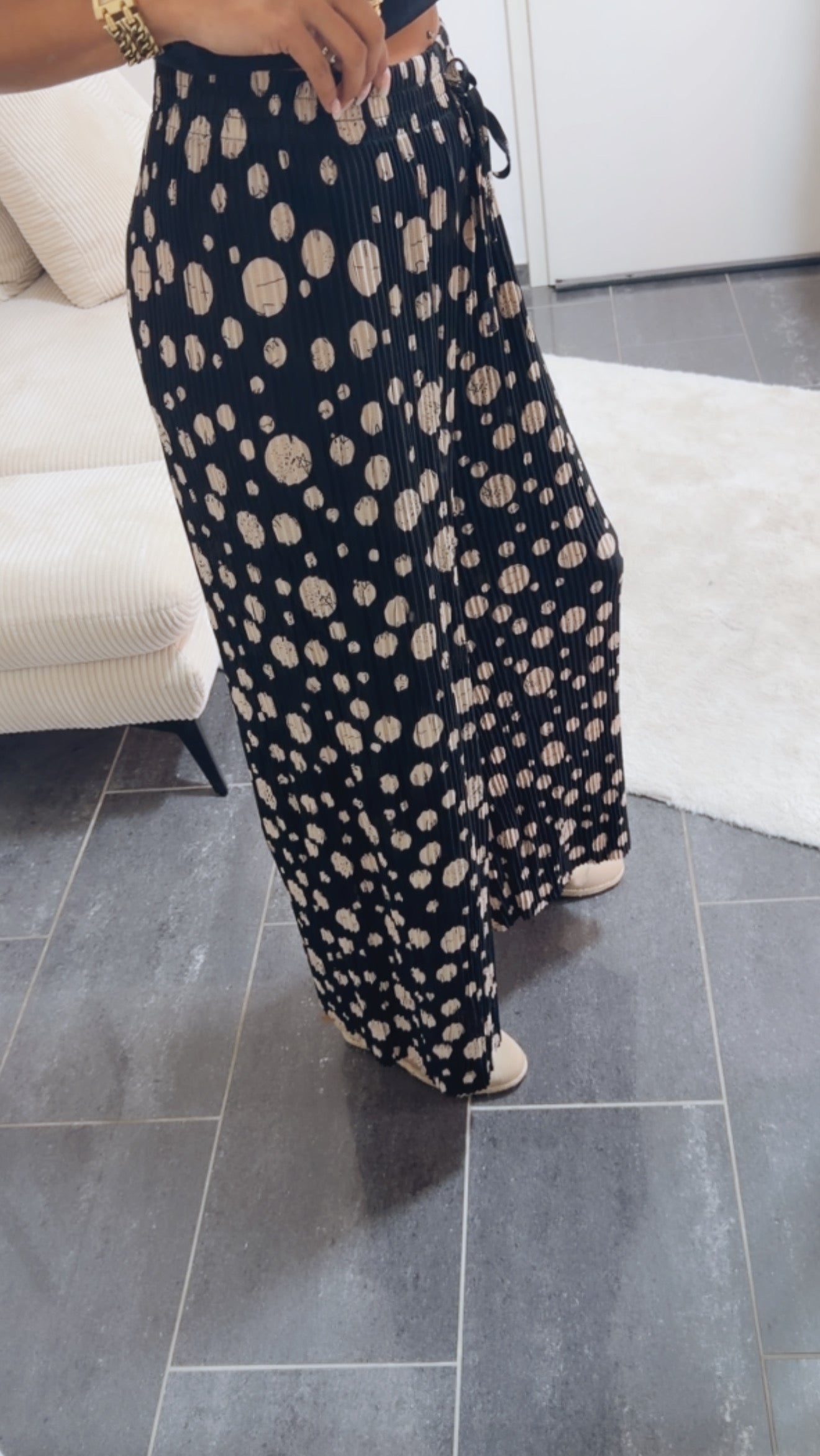 Jessica | Relaxed Pleated Wide-Leg Pants