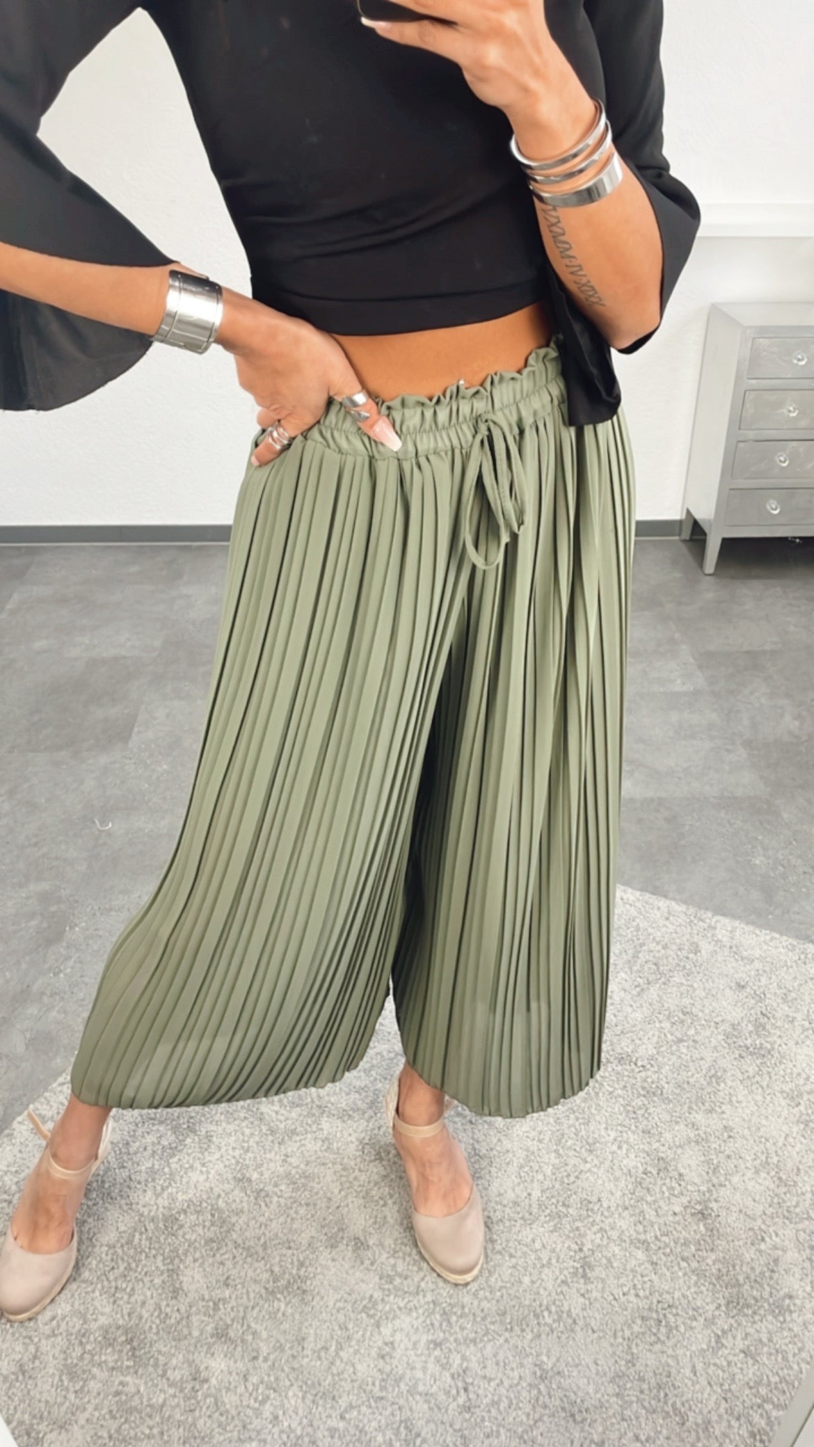 Ella | Pleated Summer Pants