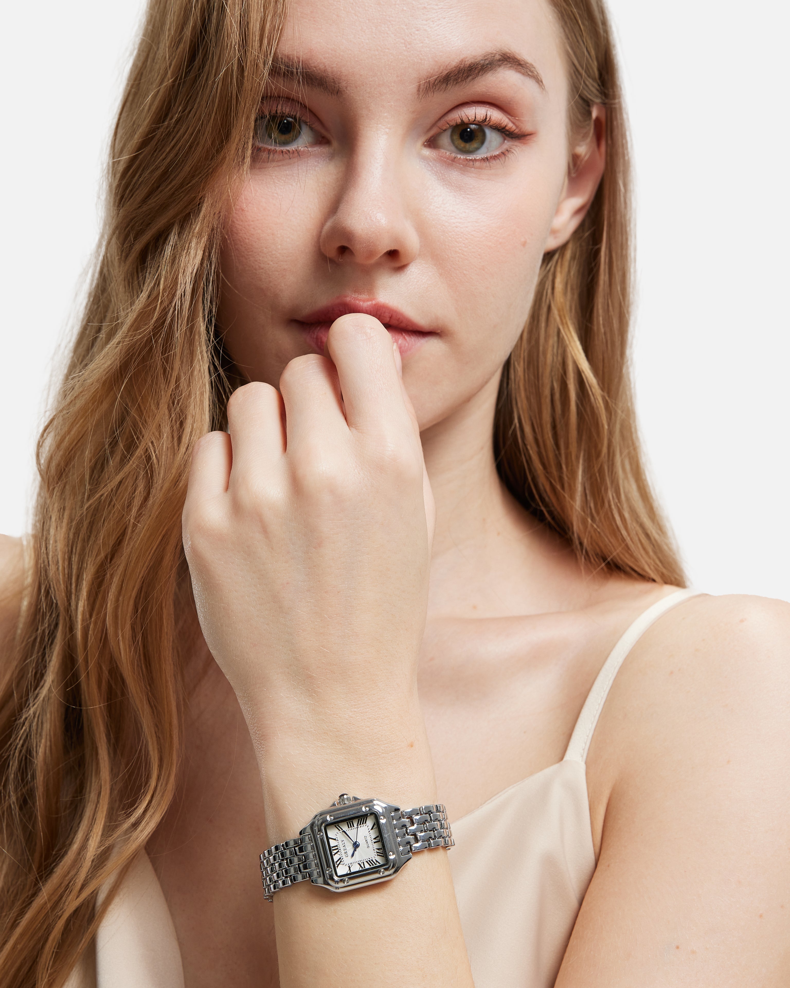 Barbara | Vintage Classic Quartz Watch - styled