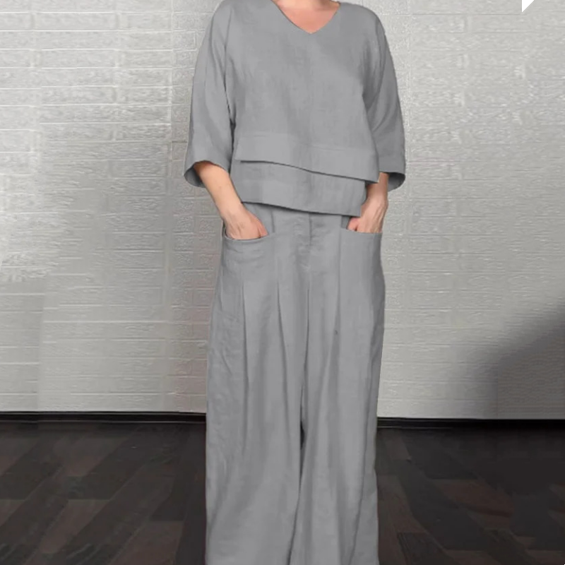 Liza | V-Neck Top and Ttrouser Set