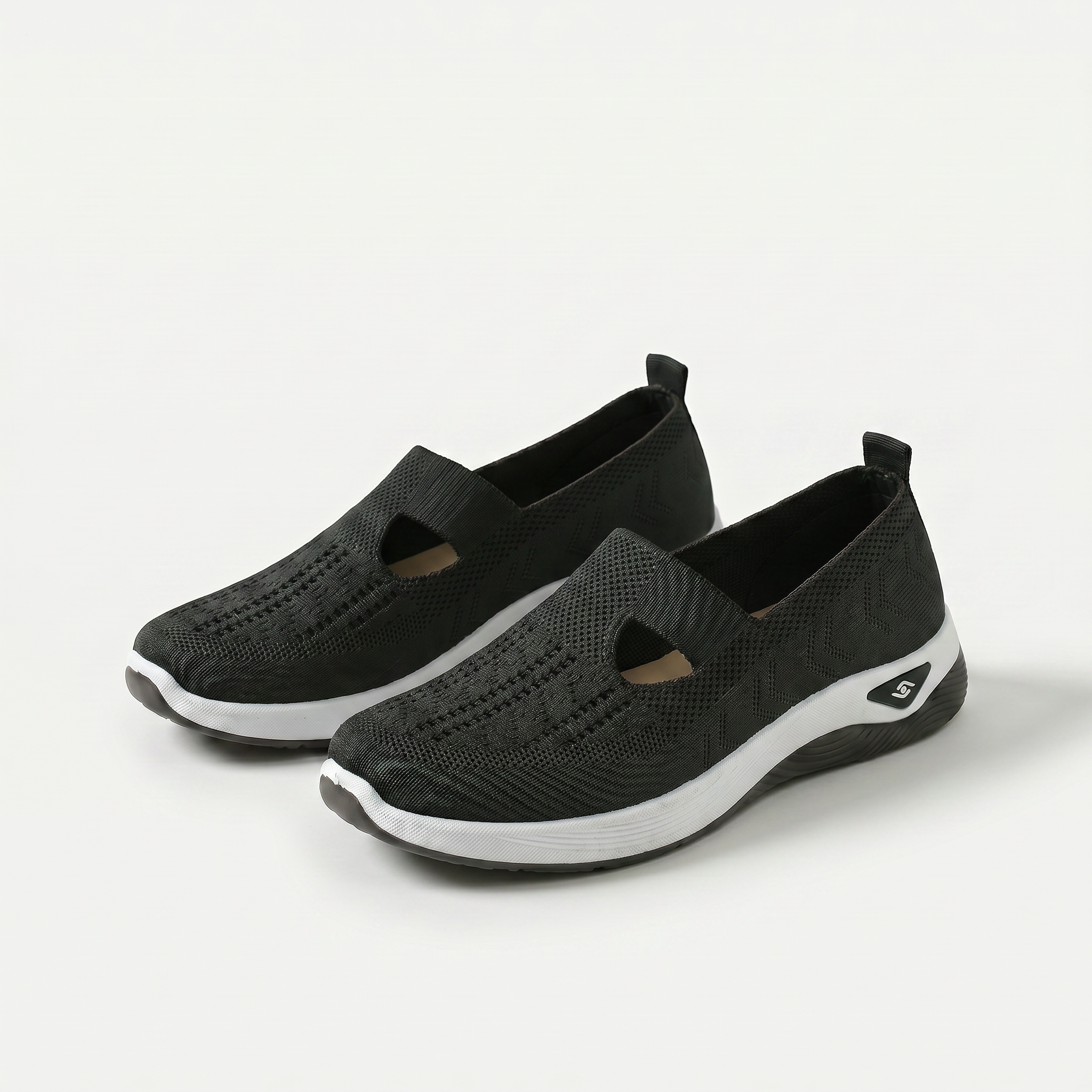 Cloudy | Lightweight Comfort Slip-On Sneakers