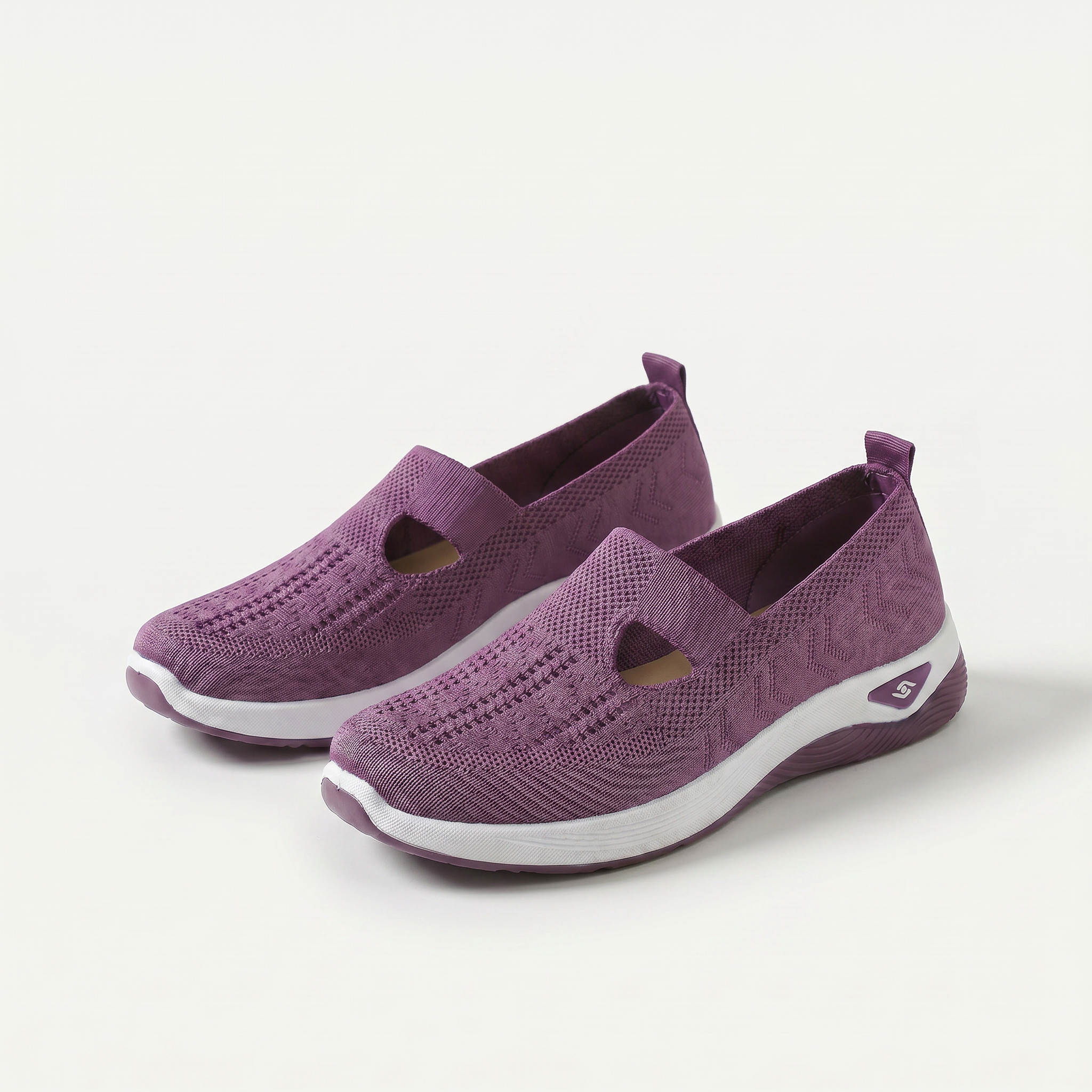 Cloudy | Lightweight Comfort Slip-On Sneakers