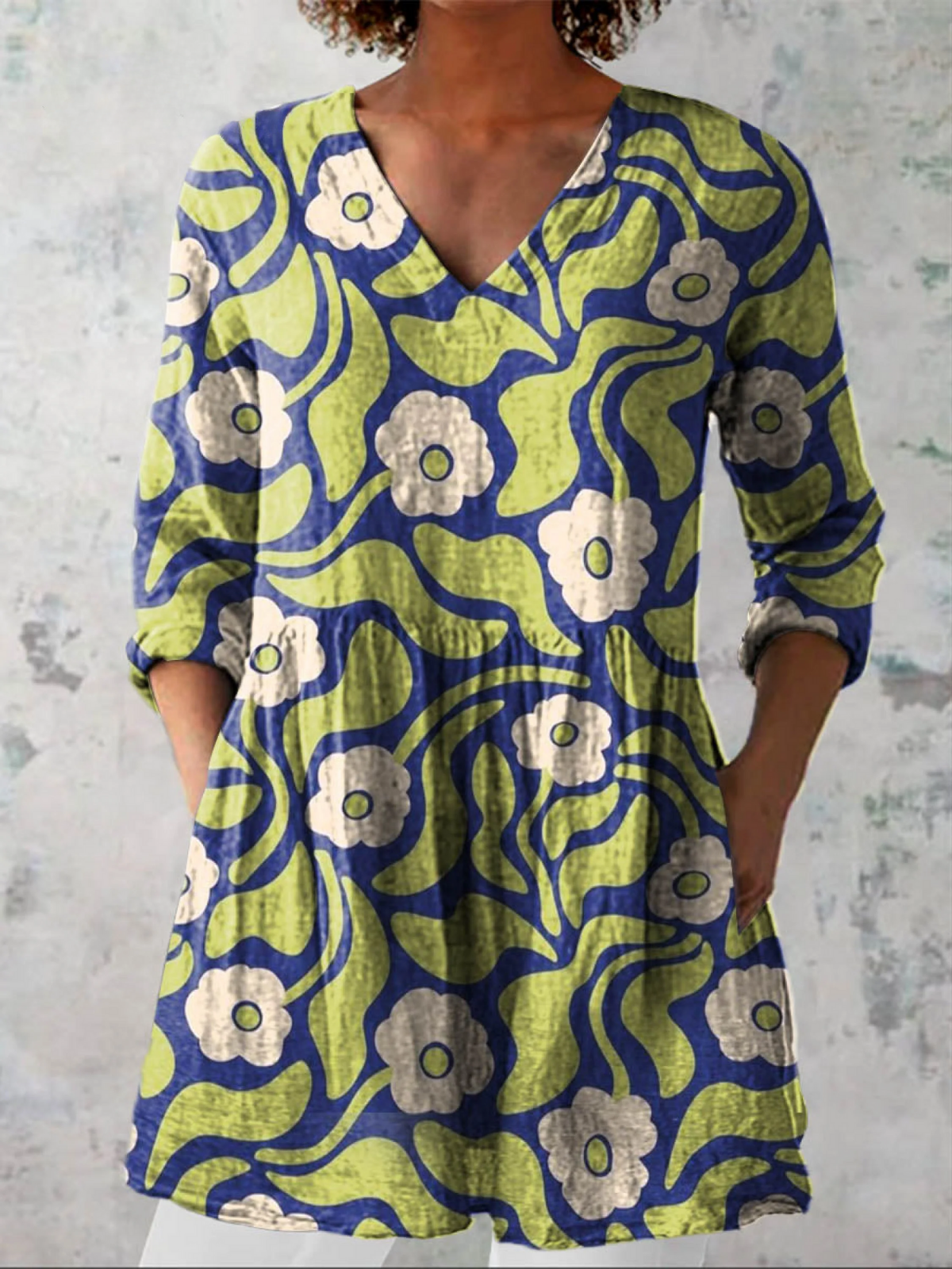 Ysadora - Long Blouse with V-Neck