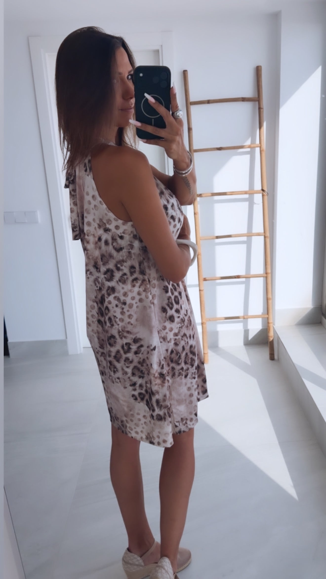 Clara | Short Flowing Dress