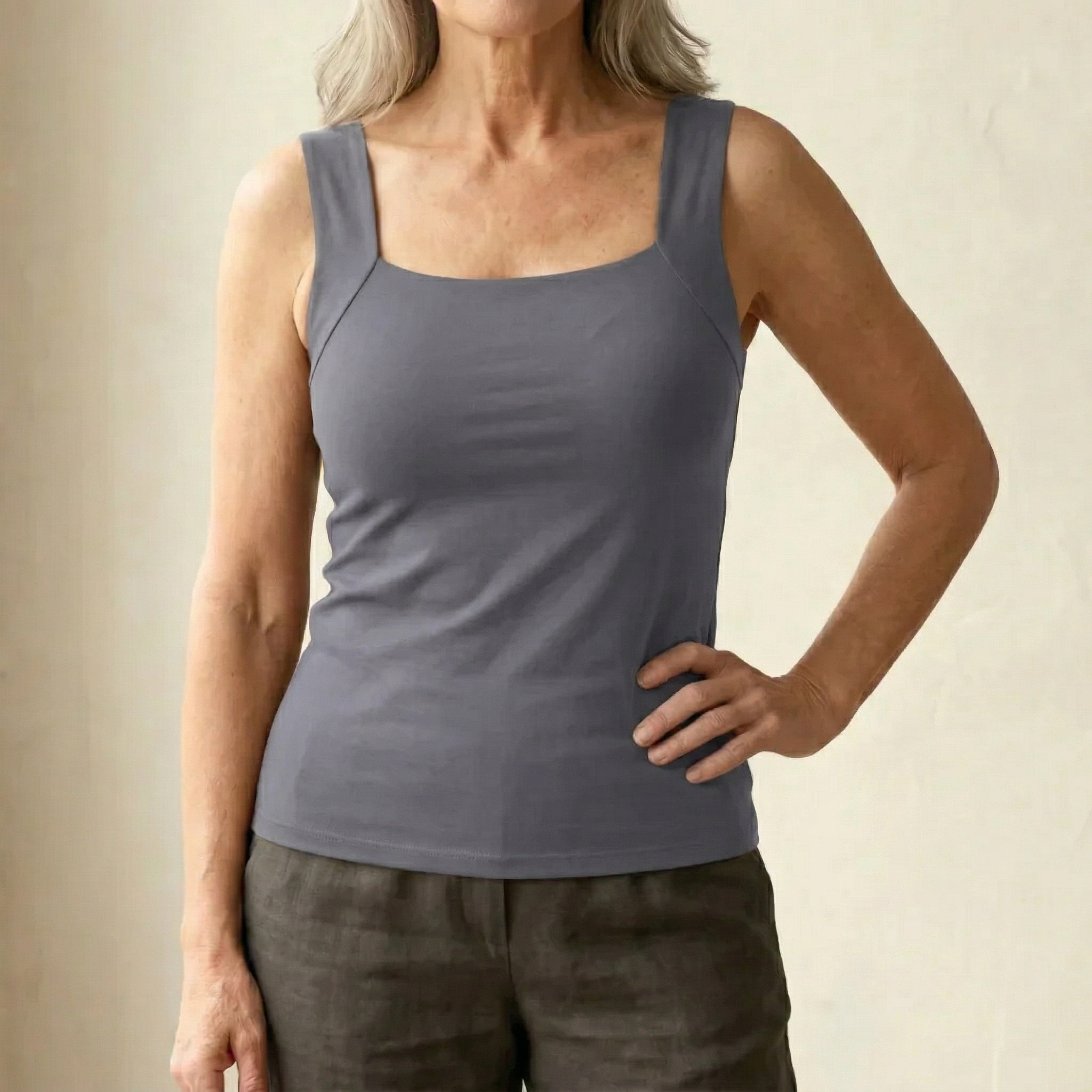 Roxanne | Built-In Comfort Bra Tank Top