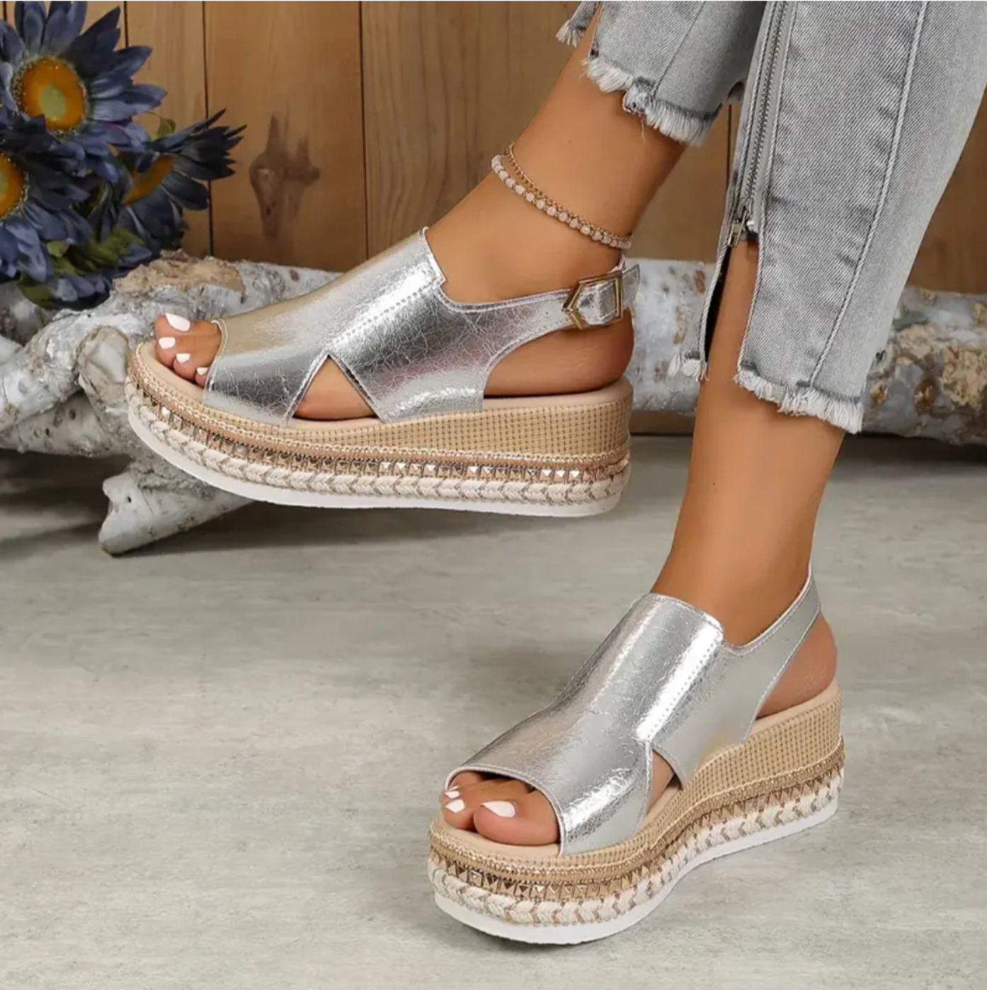 Luxa | Elegant Comfort Everyday Sandals
