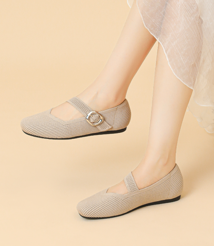 Yumiko | Wide Step Comfort Flat