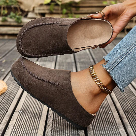 Diane | Vintage Orthopaedic Leather Mules - detail