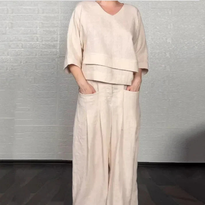 Liza | V-Neck Top and Ttrouser Set